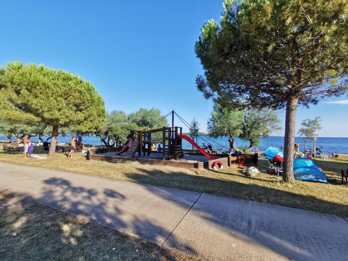 Aria Deluxe Superior 5 Star Apartment, Your Piece Of Heaven By The Sea & Park, With Sea & Park View Новиград Экстерьер фото