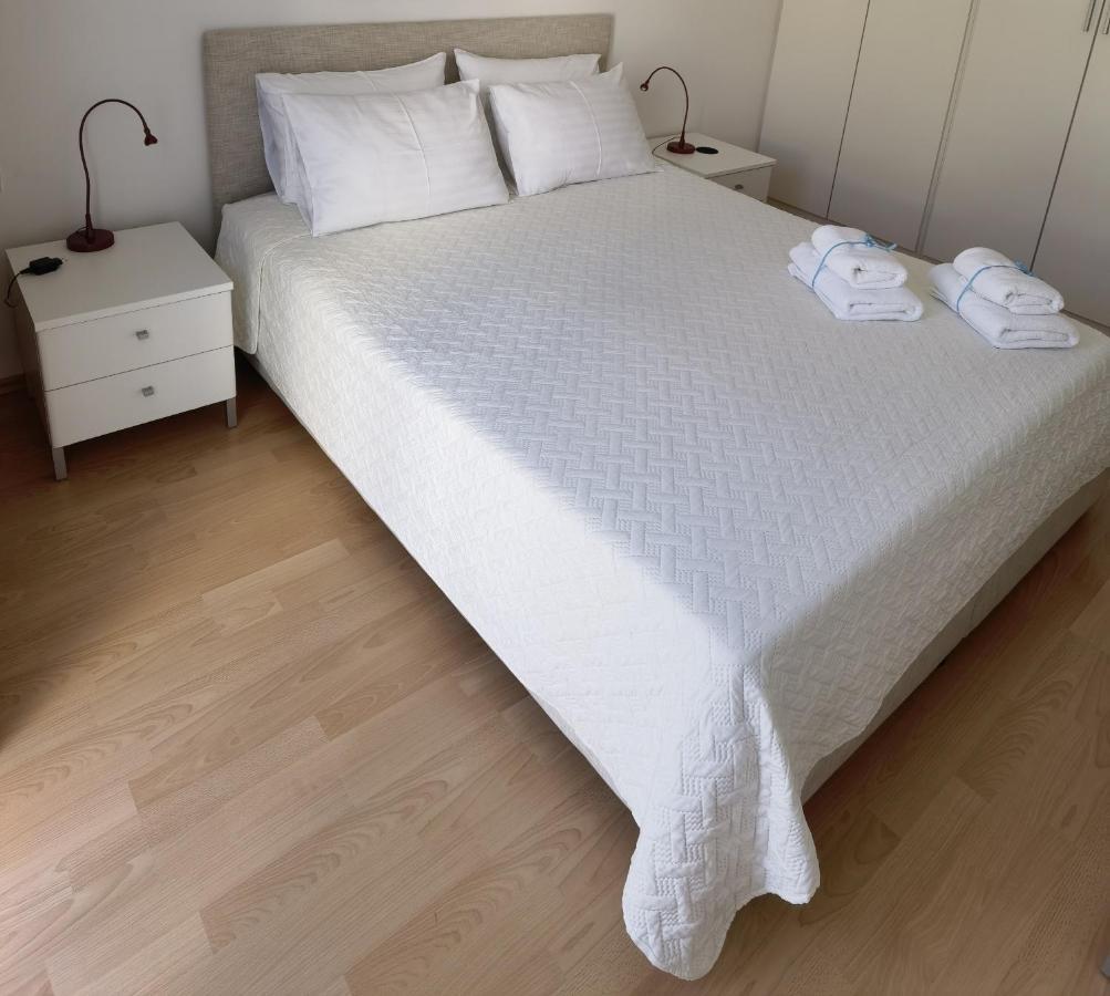 Aria Deluxe Superior 5 Star Apartment, Your Piece Of Heaven By The Sea & Park, With Sea & Park View Новиград Экстерьер фото